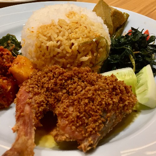 Nasi Serba 11000