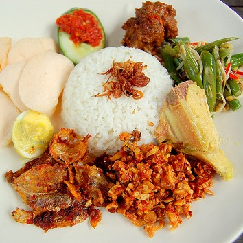 Nasi Serba 9000