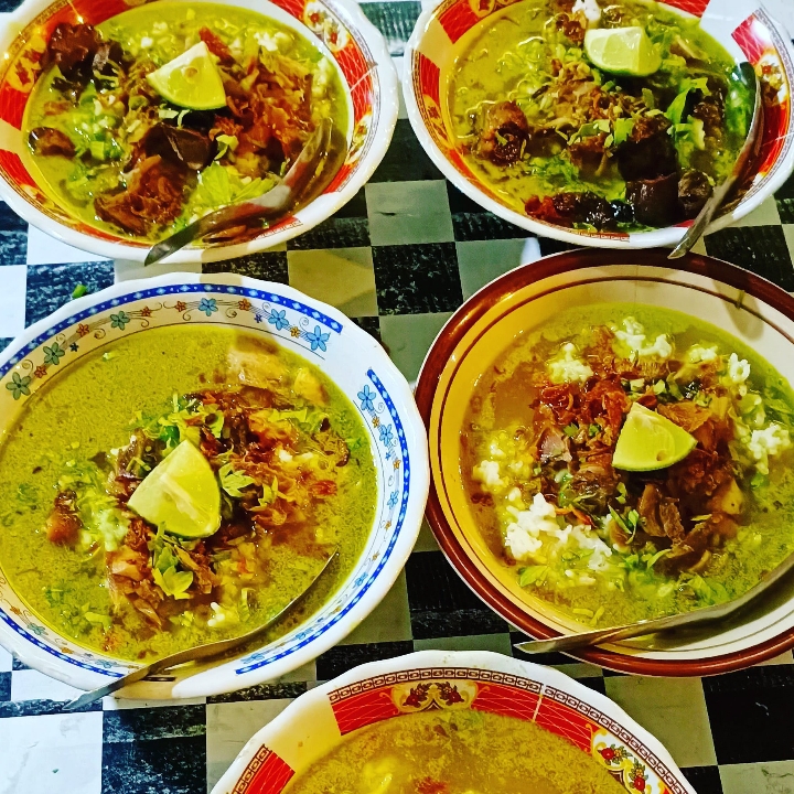 Nasi Soto Ayam Kampung