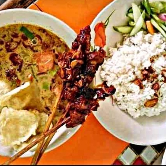 Nasi Soto Tangkar