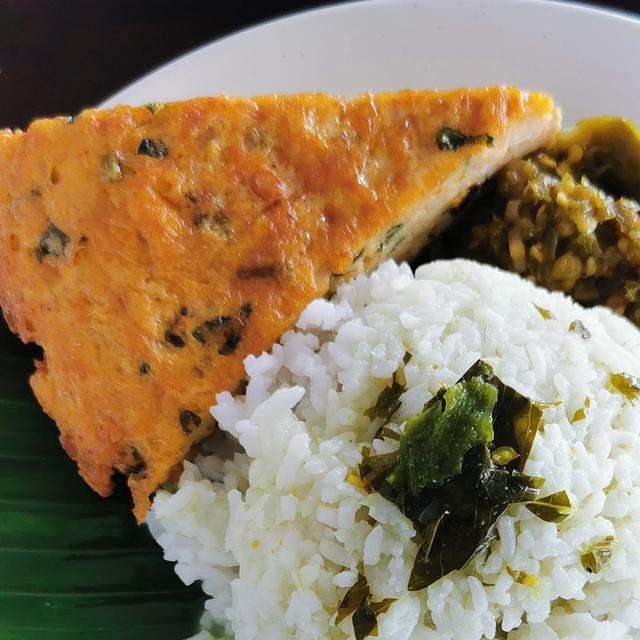 Nasi Telor Dadar 