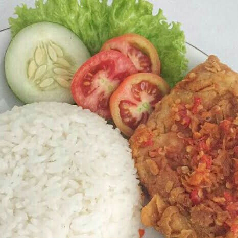 Nasi Telor Geprek