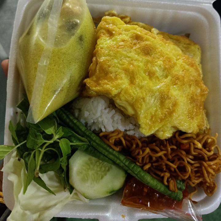 Nasi Telur Dadar