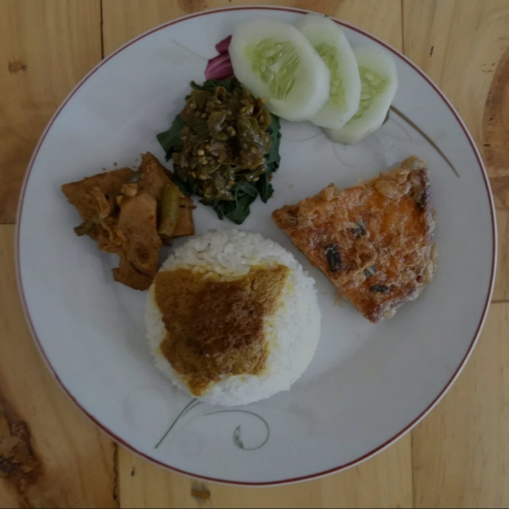 Nasi Telur Dadar