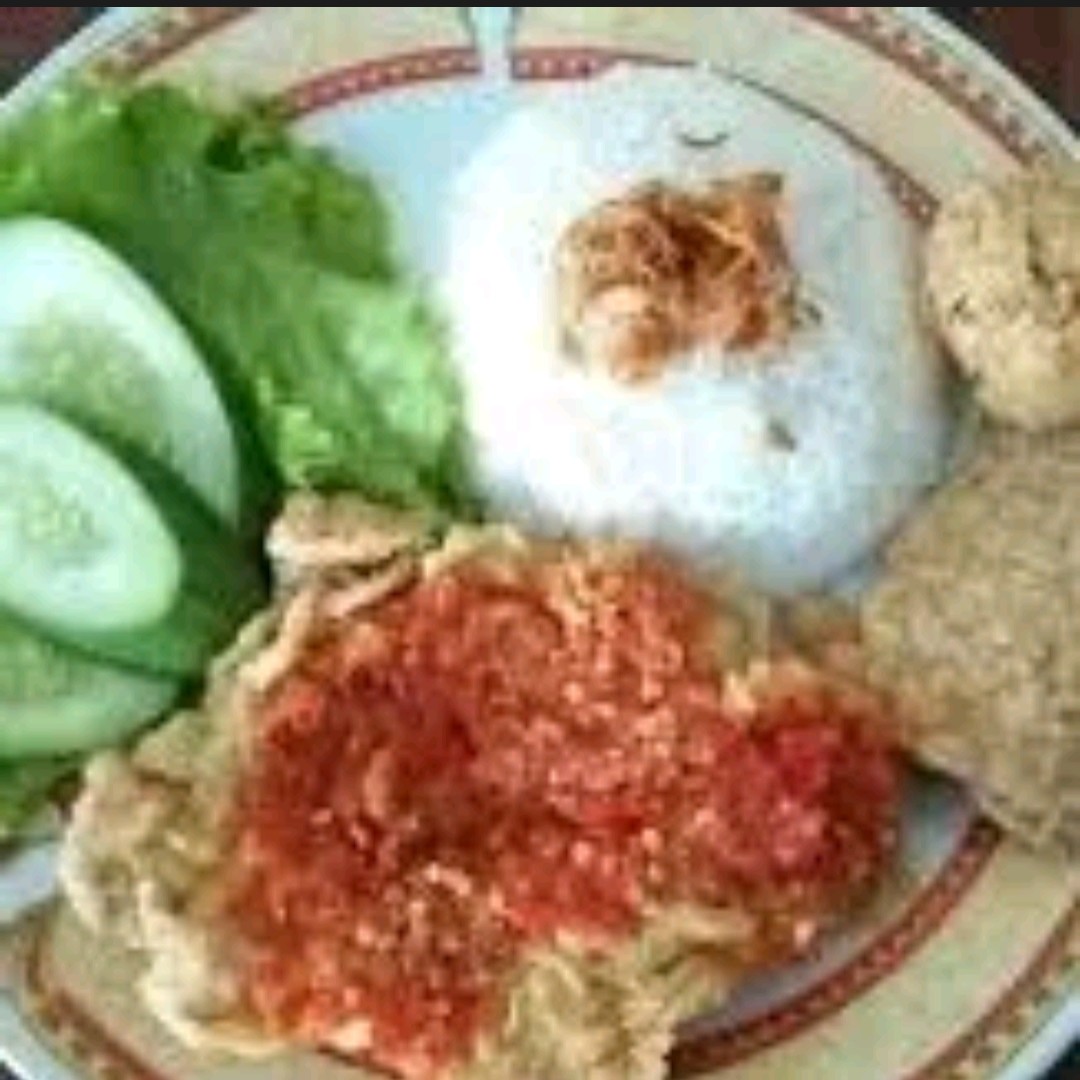 Nasi Telur Penyet