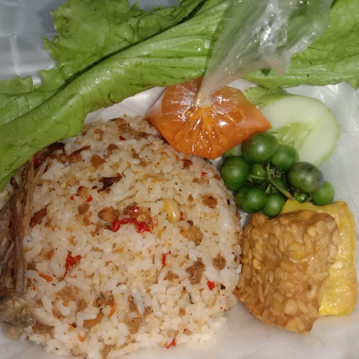 Nasi To