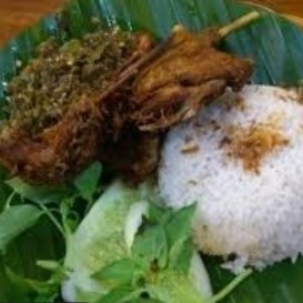 Nasi Uduk Ayam Kampung