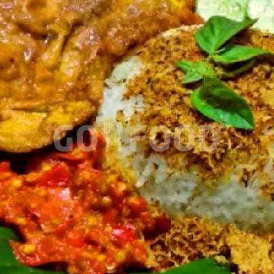 Nasi Uduk Telor Dadar