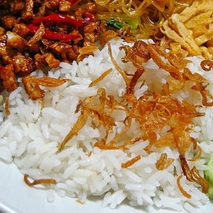 Nasi Uduk Telur