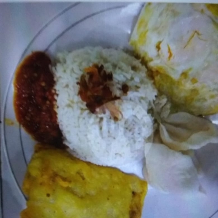 Nasi Uduk Telur Ceplok