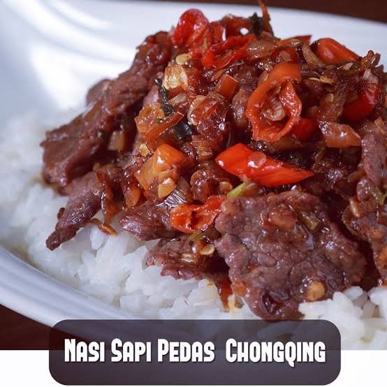 Nasi daging sapi pedas