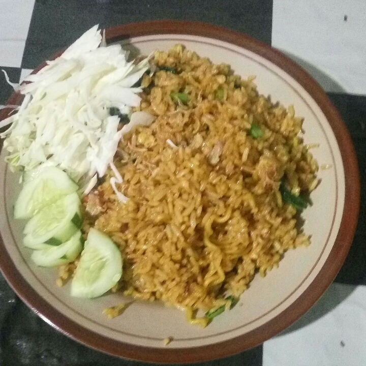 Nasi goreng ayam