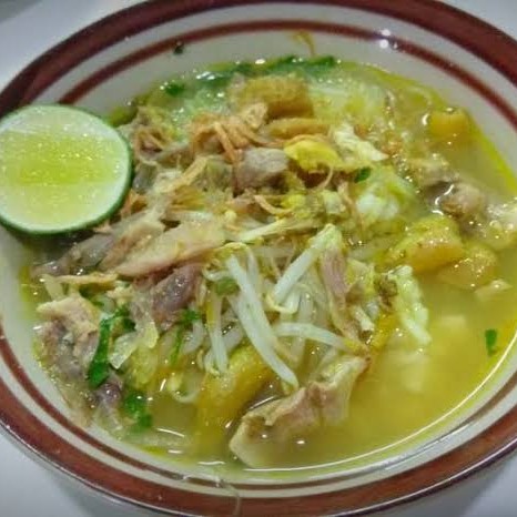 Nasi soto ayam kampung