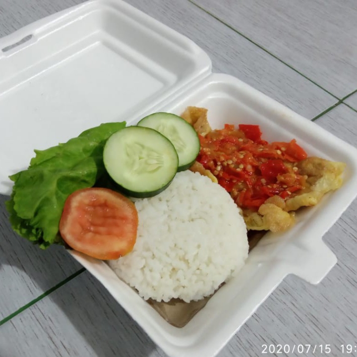 Nasi telur Geprek