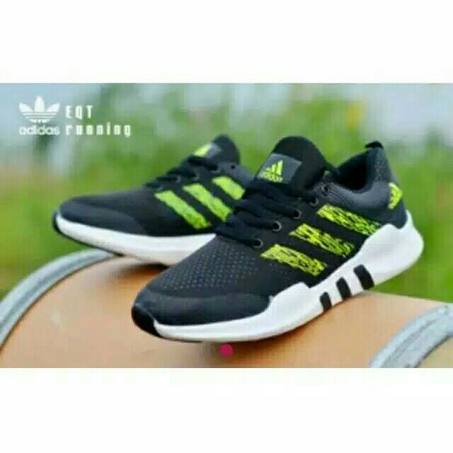 New Sepatu Kets PriaWanita Rep ADDS Kode EQT Hitam Hijau