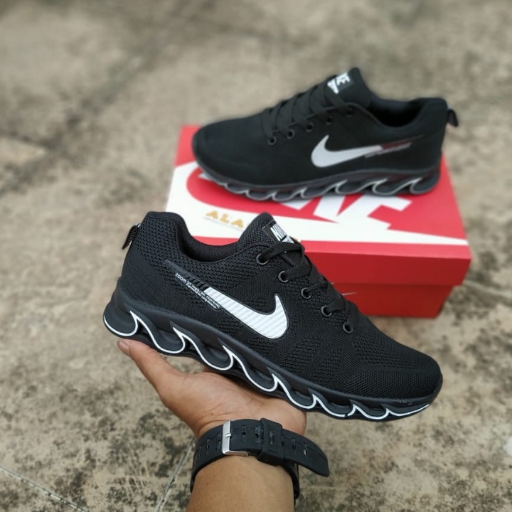 Nike Spring Blade Black White