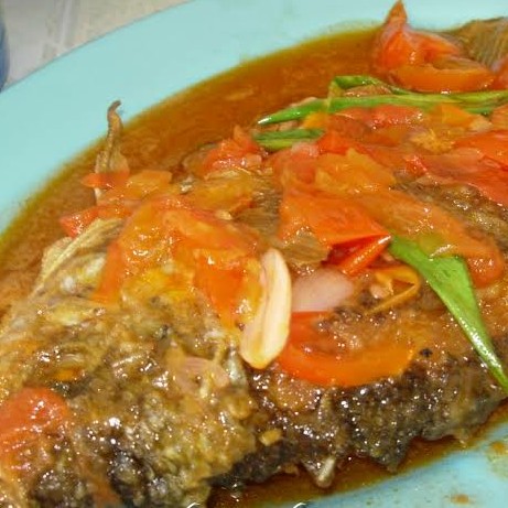 Nila Asam Manis