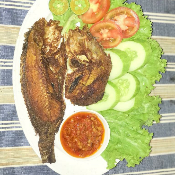 Nila Goreng Besar