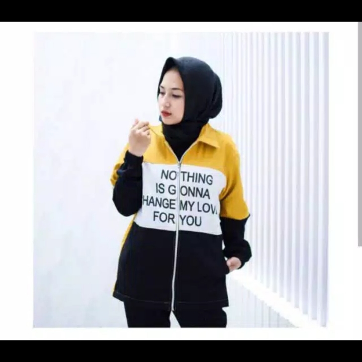 Nothing jaket zipper wanita 2