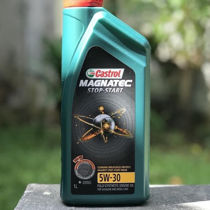 OLI MESIN MAGNATEC DIESEL 1 LITER  MERK CASTROL PER UNIT