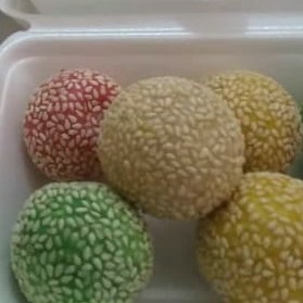 Onde-onde Isi Kacang Rainbow 3