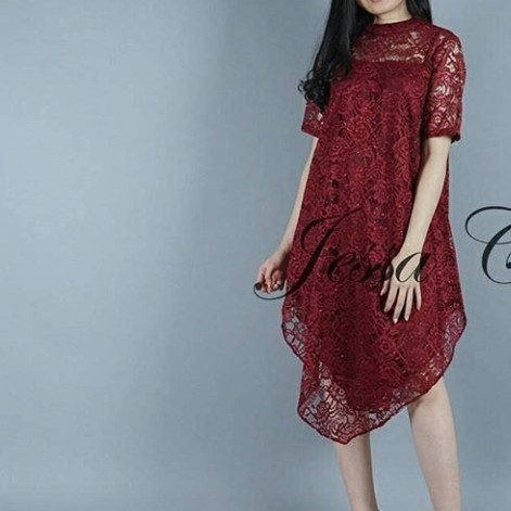 Oza Lace Dress