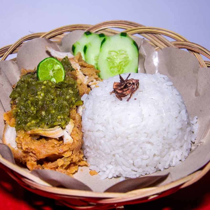 PAKET AYAM GEPREK CABE IJO