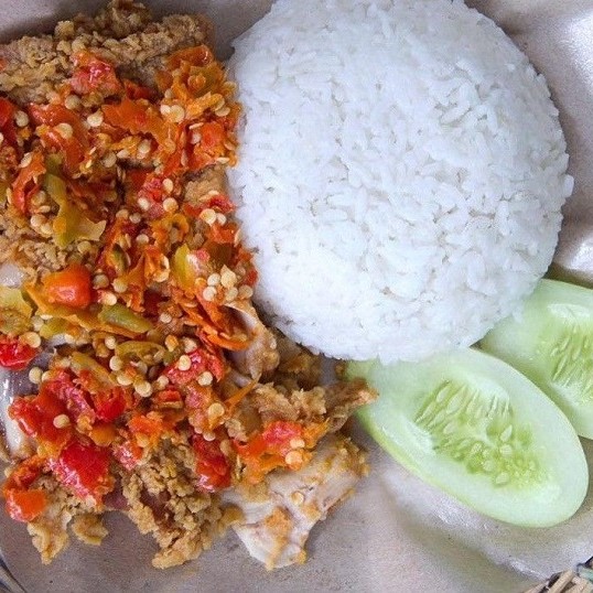 PAKET AYAM GEPREK CABE MERAH