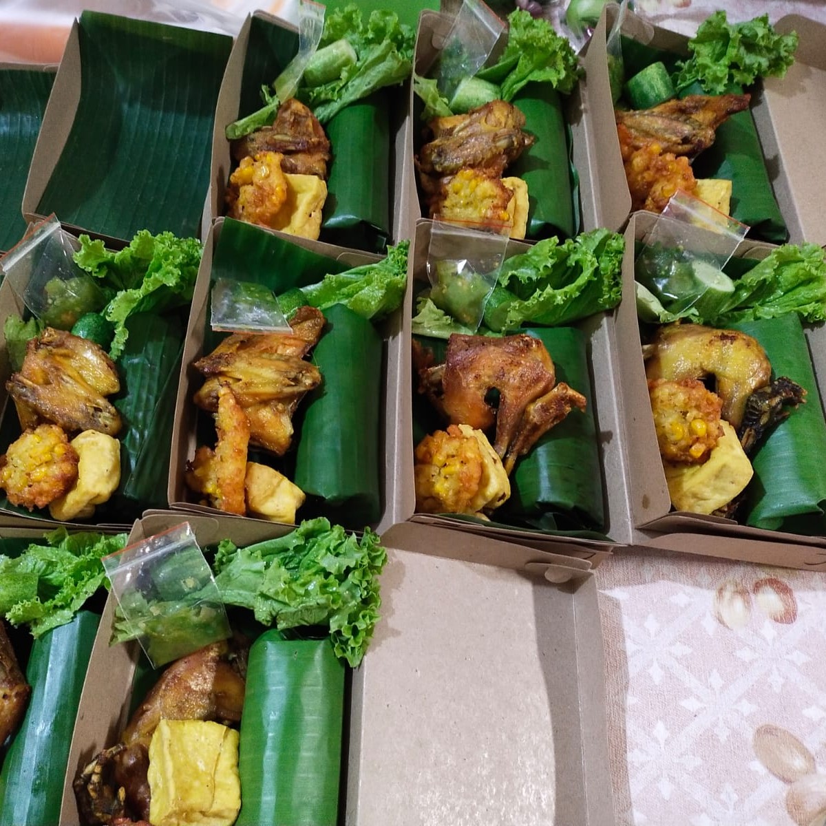 PAKET AYAM KAMPUNG