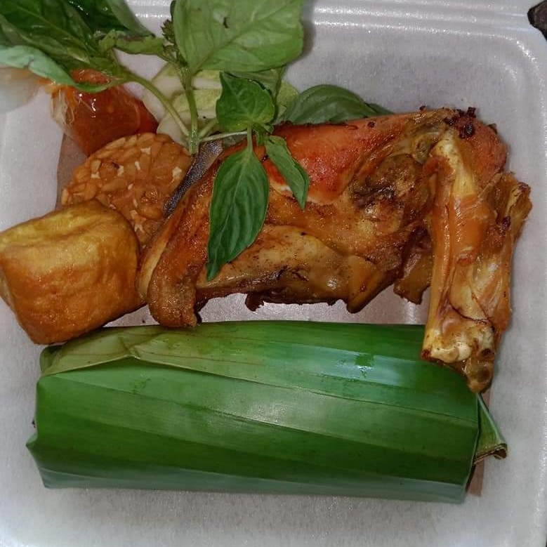 PAKET NASI TIMBEL AYAM KAMPUNG