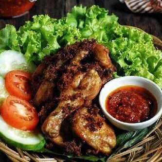 PECEL AYAM