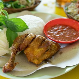 PECEL AYAM