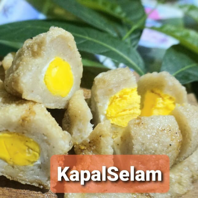 PEMPEK KAPAL SELAM BESAR