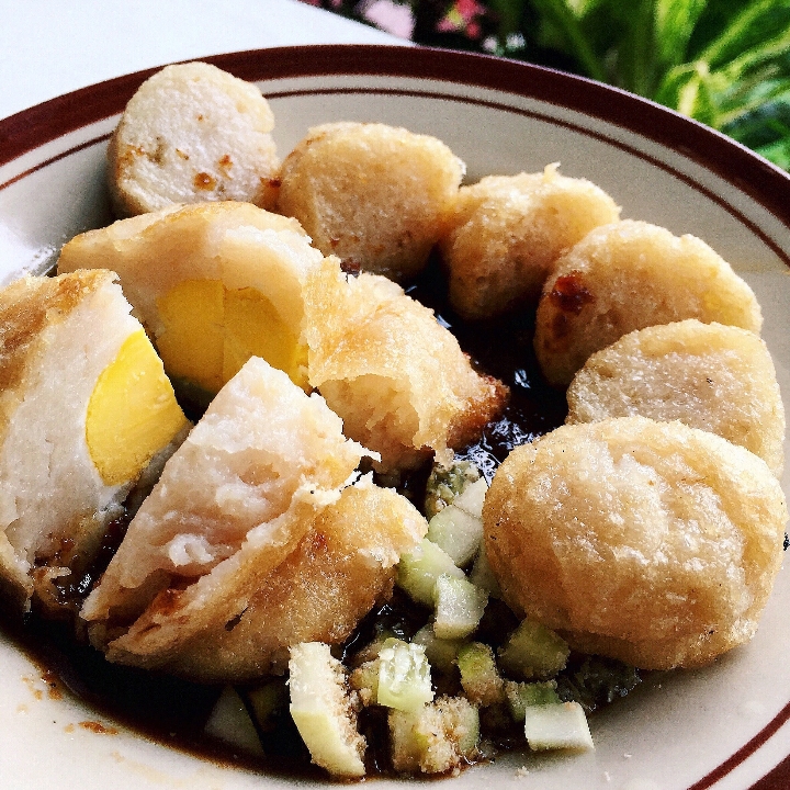 PEMPEK PANJANG