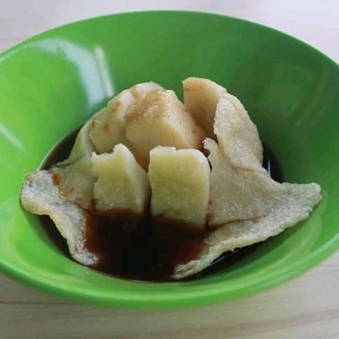 PEMPEK kapal Selam