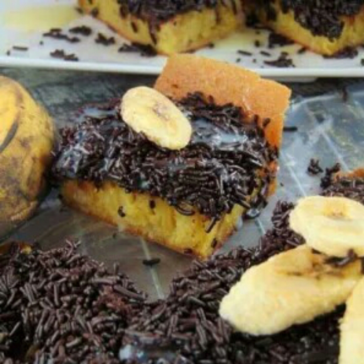 PISANG COKLAT