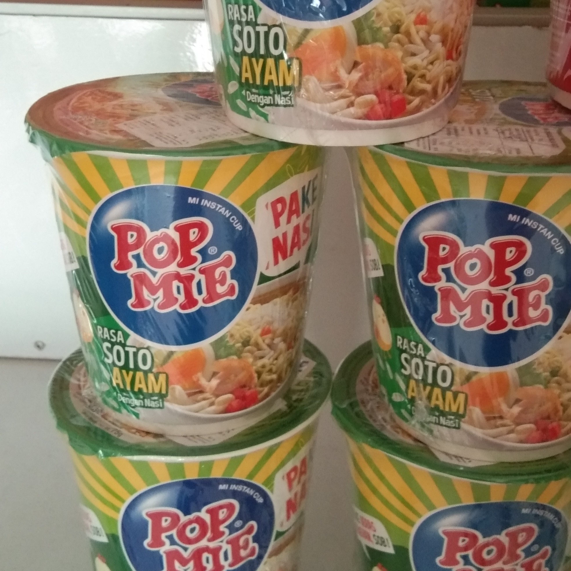 POP MIE KUAH SOTO PAKEK NASI