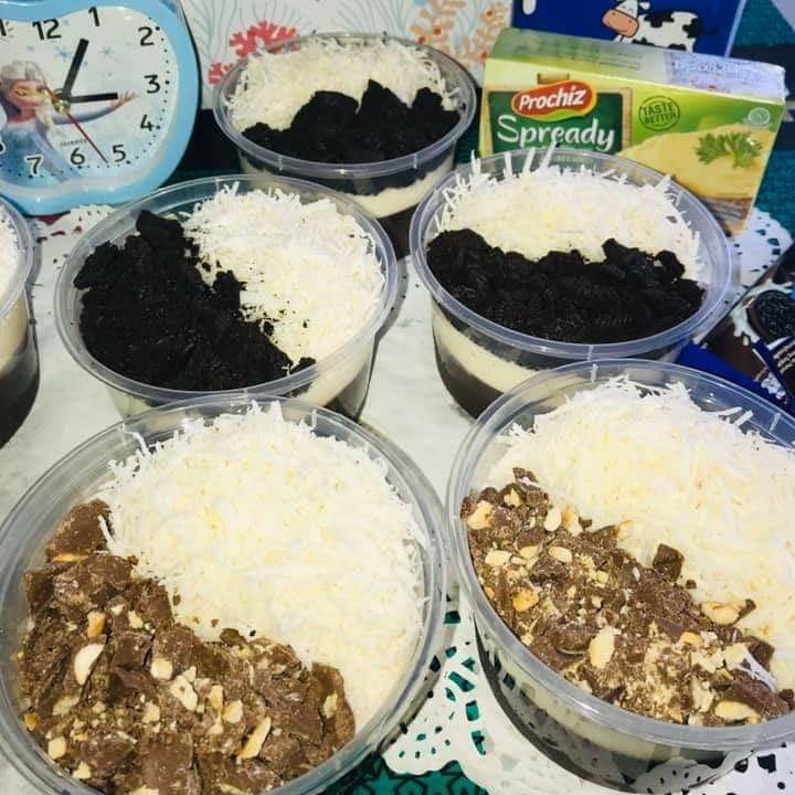 PUDING COKLAT TOPING SILVERQUEEN KEJU