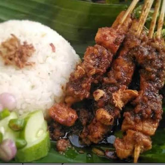 Pahe Nasi sate ayam 5 tusuk