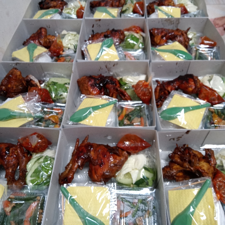 Paket Ayam Bakar 