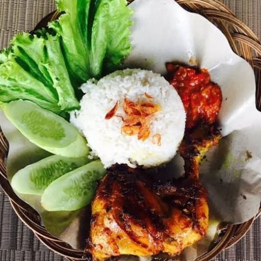 Paket Ayam Bakar Nasi Putih