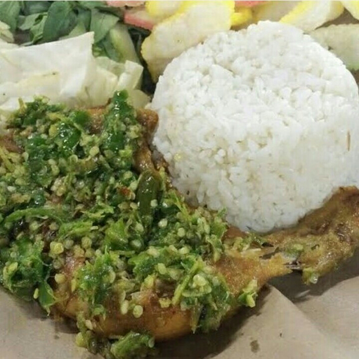 Paket Ayam Cabe Ijo