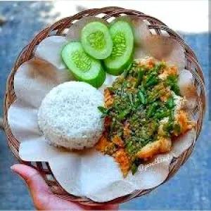 Paket Ayam Geprek Sambal Ijo Nasi Es