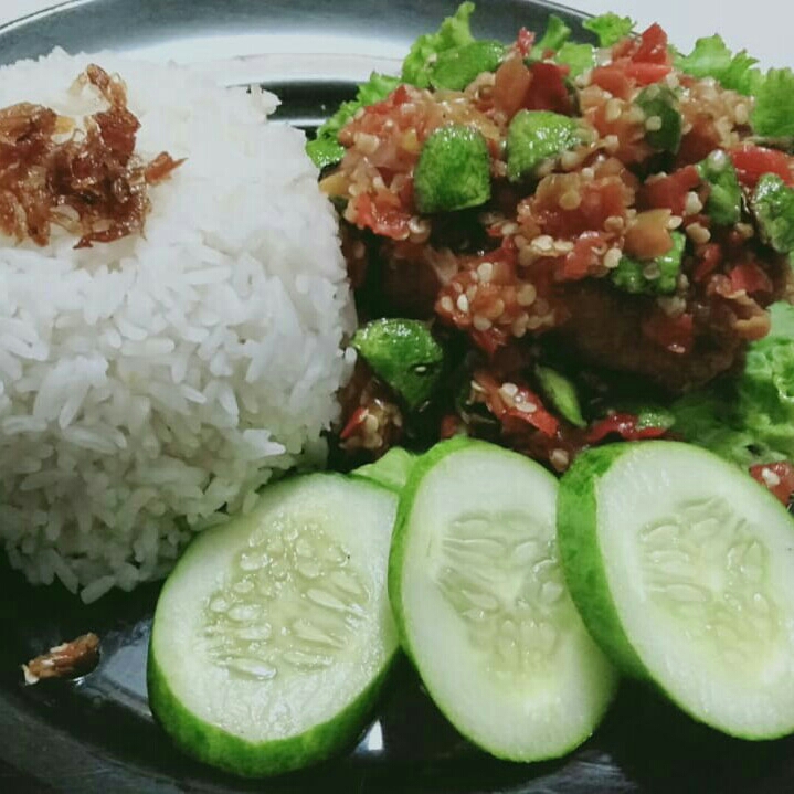 Paket Ayam Geprek Sambel Pete