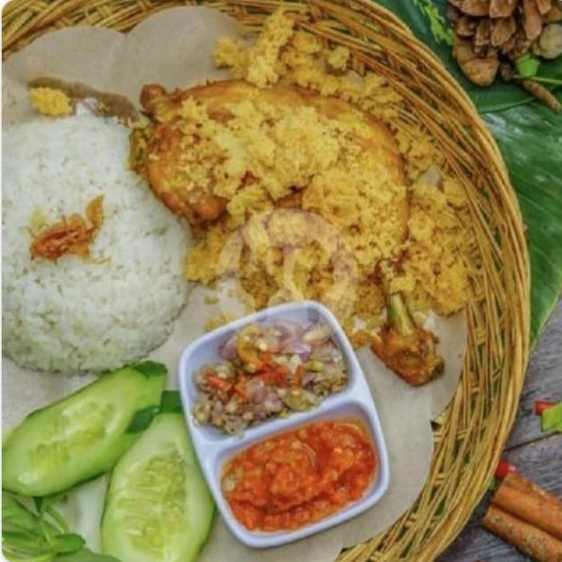 Paket Ayam Goreng Apoy