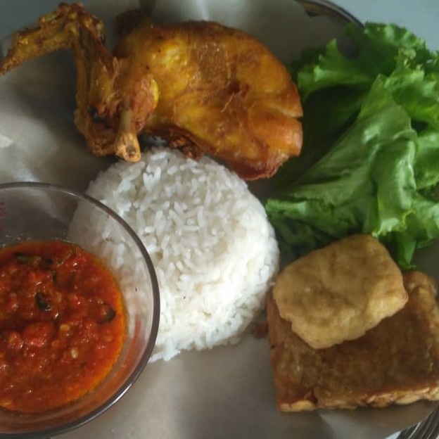 Paket Ayam Goreng