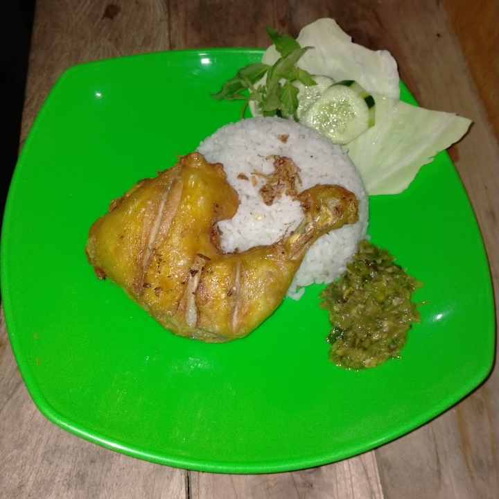 Paket Ayam Goreng