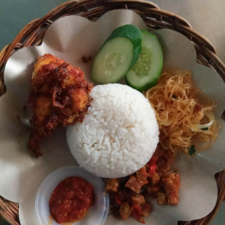 Paket Ayam Goreng