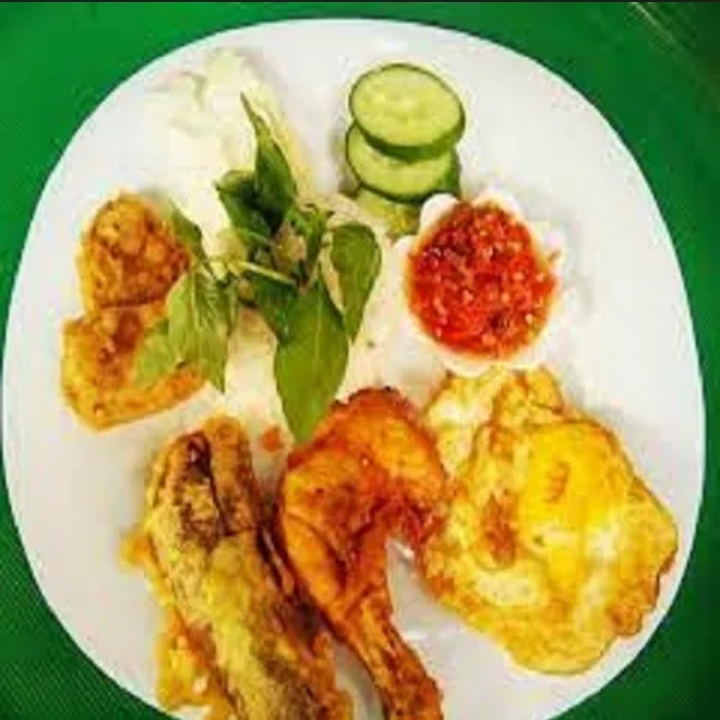 Paket Ayam Goreng Telor Double