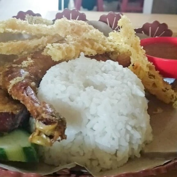 Paket Ayam Kampung Kremes